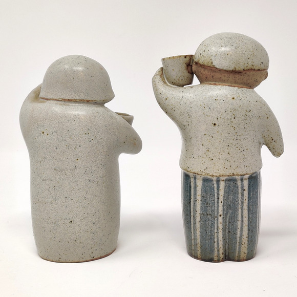 Japanese Pottery Stoneware Sweet Couple Holding Pots Blue Cream Cute Kawaii 5" - Picture 11 of 16